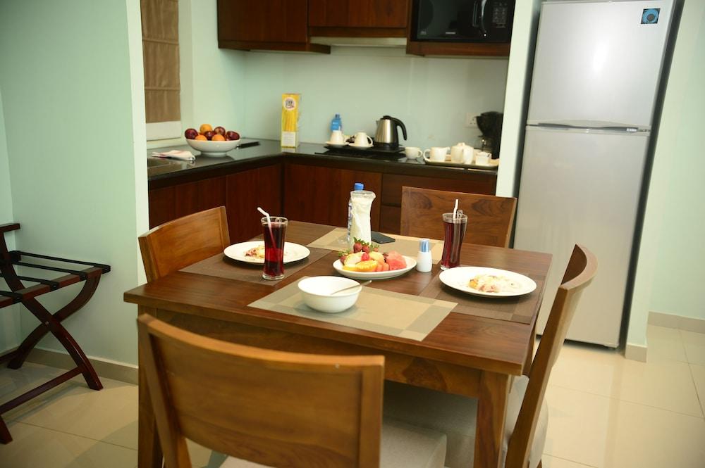 Ocean Edge Suites & Hotel Colombo Luaran gambar