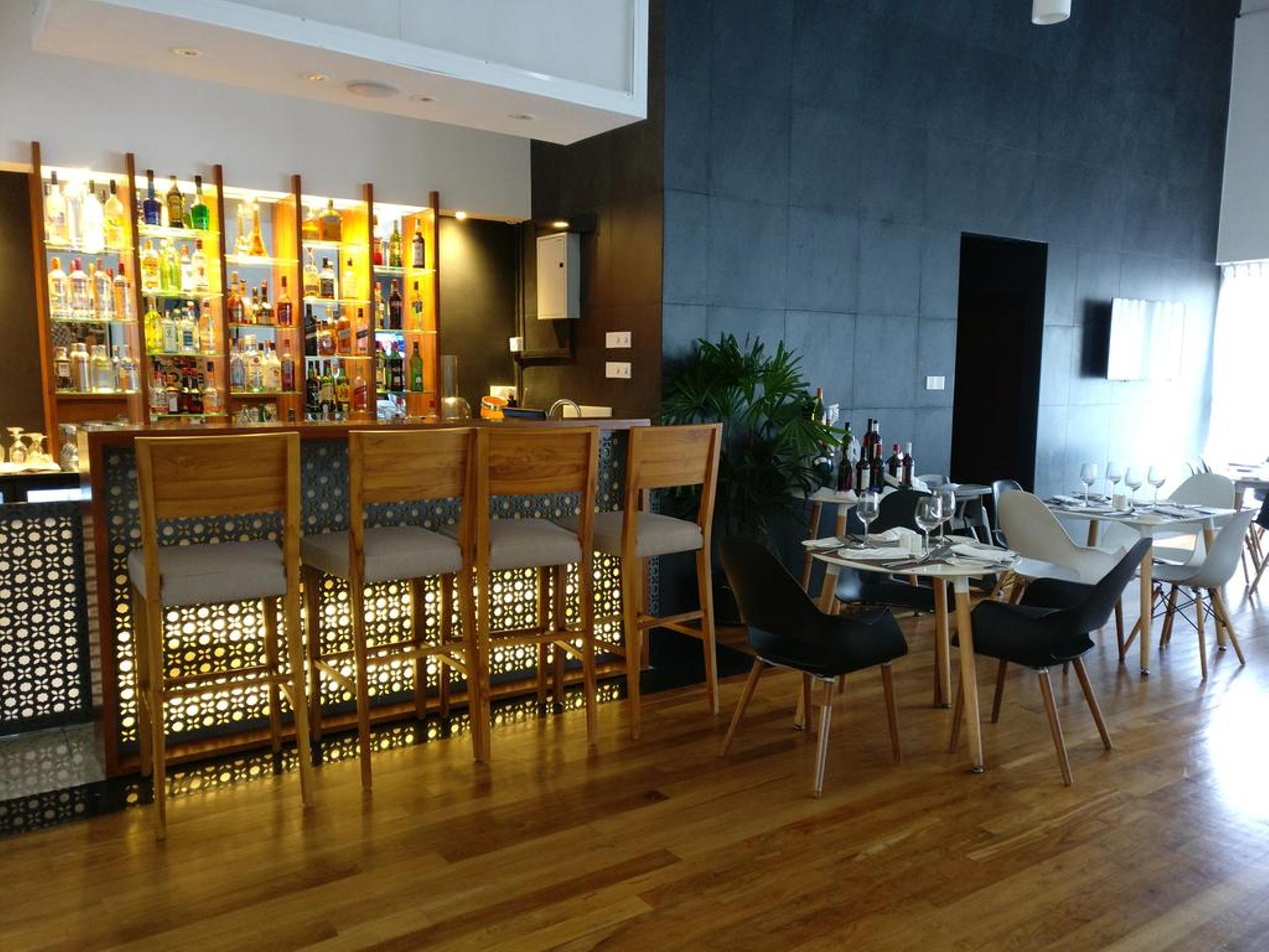 Ocean Edge Suites & Hotel Colombo Luaran gambar