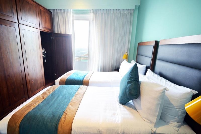 Ocean Edge Suites & Hotel Colombo Luaran gambar